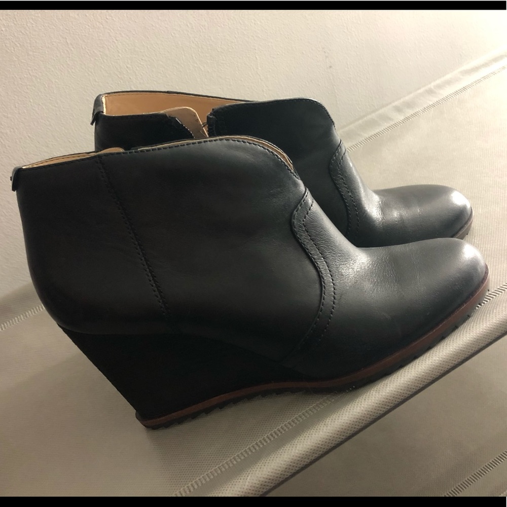 Dr Scholl’s Wedge Booties